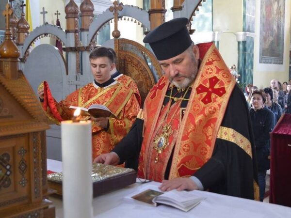 Утреня Страстей Христових у храмі святого Йосафата