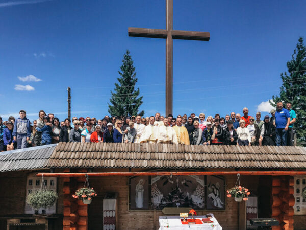 На “Горі мучеників” у Микуличині зібралися численні паломники