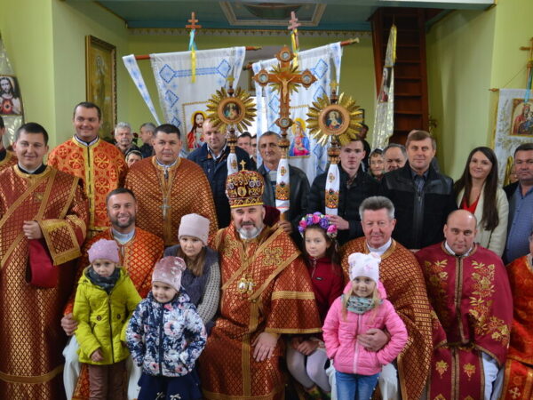 Храмове свято на парафії св. великомученика Димитрія Солунського у с. Пробабин