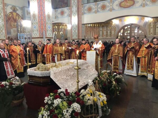 Священичий парастас за о. м. Григорієм Юрахом