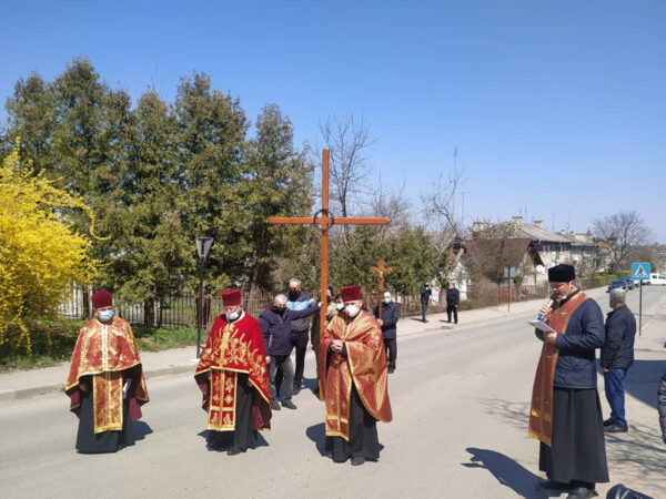 Хресний хід вулицями м. Городенка