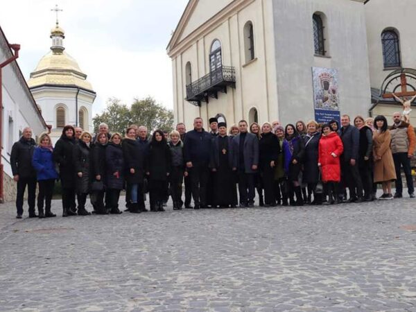 Проща працівників Коломийської райдержадміністрації до Гошева