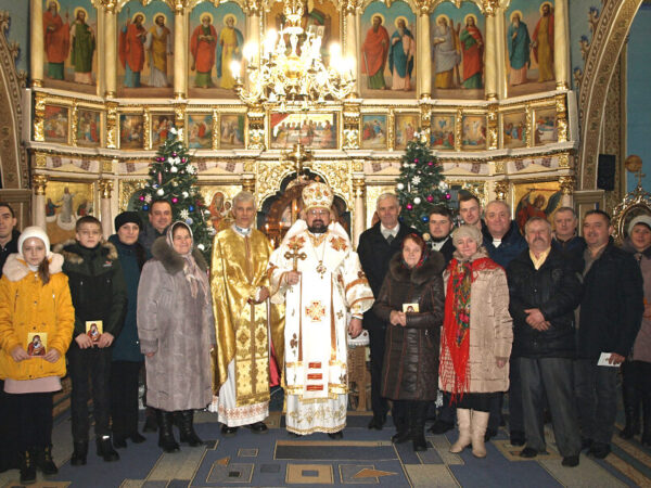 Архиєрейська Свята Літургія в церкві Чуда Святого Архистратига Михаїла в Яремче (Дора)