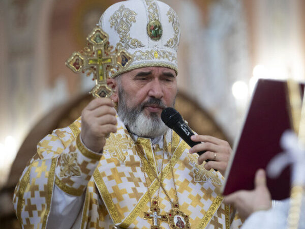 Різдвяне послання правлячого Архиєрея  Коломийської єпархії Василія Івасюка
