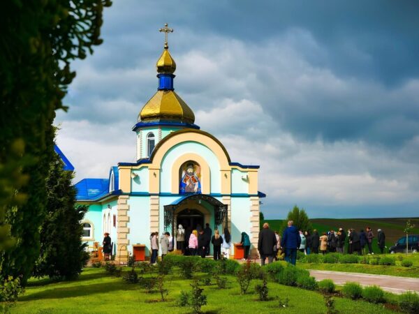Історія Відпустового Центру та Семаківці – як центр паломництва