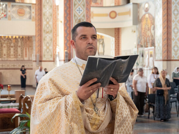 У день пам’яті святого рівноап., вел. князя Володимира Великого у Катедральному соборі Коломиї відзначили іменини настоятеля У день пам’яті святого рівноап., вел. князя Володимира Великого у Катедральному соборі Коломиї відзначили іменини настоятеля