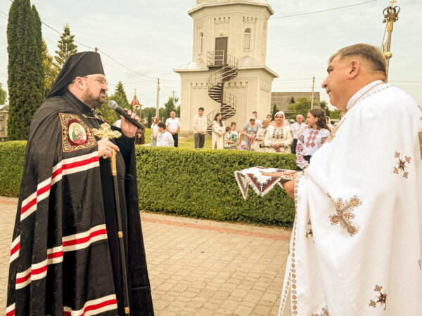Владика Петро Голіней здійснив архипастирський візит до парафії святих Володимира і Ольги у Верхньому Майдані Владика Петро Голіней здійснив архипастирський візит до парафії святих Володимира і Ольги у Верхньому Майдані
