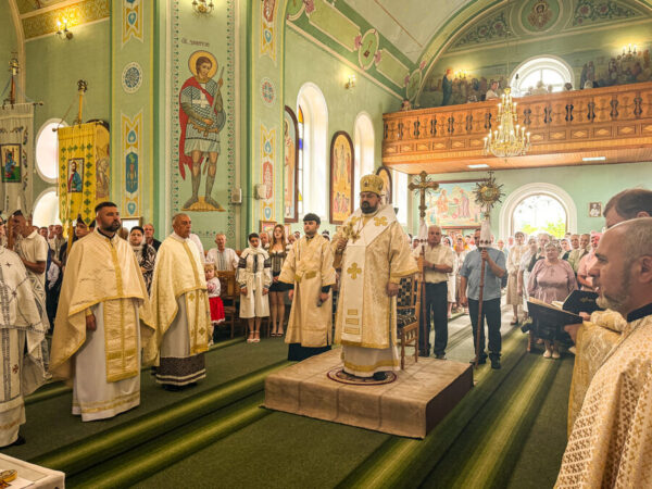 Владика Петро Голіней здійснив архипастирський візит до парафії святих Володимира і Ольги у Верхньому Майдані Владика Петро Голіней здійснив архипастирський візит до парафії святих Володимира і Ольги у Верхньому Майдані