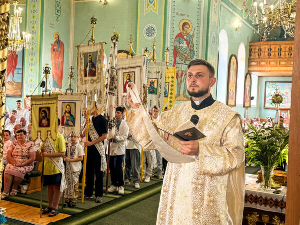 Владика Петро Голіней здійснив архипастирський візит до парафії святих Володимира і Ольги у Верхньому Майдані Владика Петро Голіней здійснив архипастирський візит до парафії святих Володимира і Ольги у Верхньому Майдані