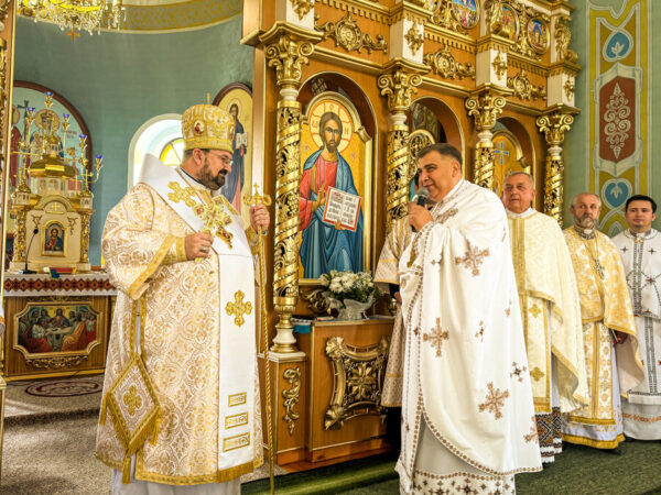 Владика Петро Голіней здійснив архипастирський візит до парафії святих Володимира і Ольги у Верхньому Майдані Владика Петро Голіней здійснив архипастирський візит до парафії святих Володимира і Ольги у Верхньому Майдані