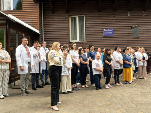 Владика Василій Івасюк відвідав реабілітаційний військовий центр «Кременці» Владика Василій Івасюк відвідав реабілітаційний військовий центр «Кременці»