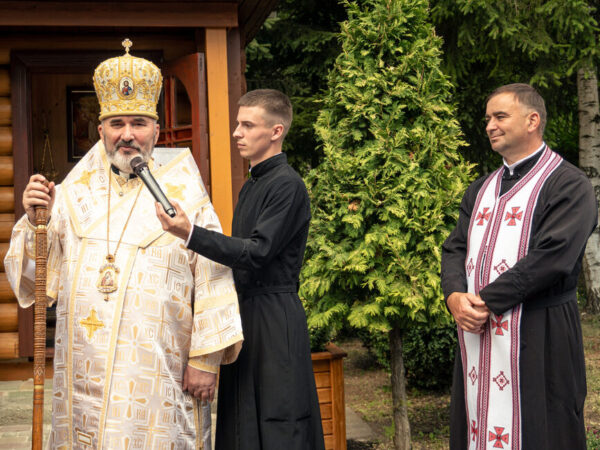 Владика Василій Івасюк відвідав реабілітаційний військовий центр «Кременці» Владика Василій Івасюк відвідав реабілітаційний військовий центр «Кременці»