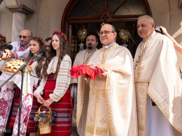 Владика Василій Івасюк відвідав парафію Трьох Святителів у Прибилові Владика Василій Івасюк відвідав парафію Трьох Святителів у Прибилові