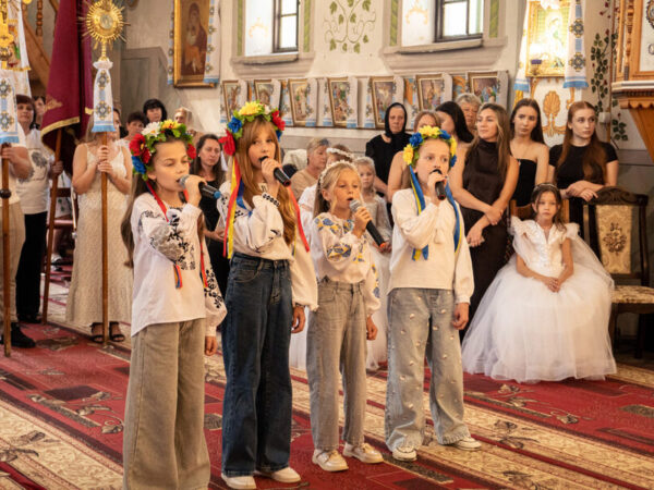 Владика Василій Івасюк відвідав парафію Трьох Святителів у Прибилові Владика Василій Івасюк відвідав парафію Трьох Святителів у Прибилові
