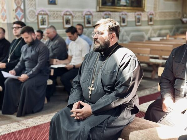 У Воскресінцях відбулися збори Душпастирського відділу Коломийської єпархії УГКЦ У Воскресінцях відбулися збори Душпастирського відділу Коломийської єпархії УГКЦ