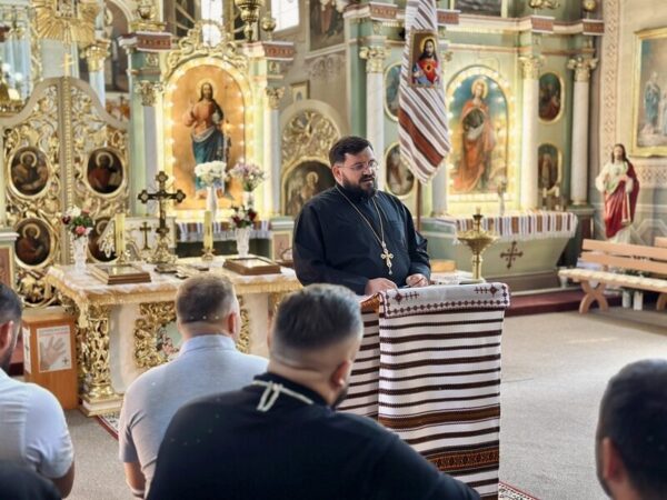 У Воскресінцях відбулися збори Душпастирського відділу Коломийської єпархії УГКЦ У Воскресінцях відбулися збори Душпастирського відділу Коломийської єпархії УГКЦ