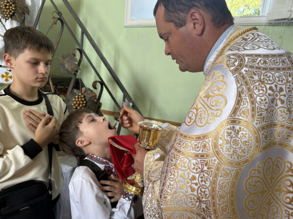 Владика Петро Голіней очолив святкову Літургію у Стрільчому з нагоди храмового празника Владика Петро Голіней очолив святкову Літургію у Стрільчому з нагоди храмового празника
