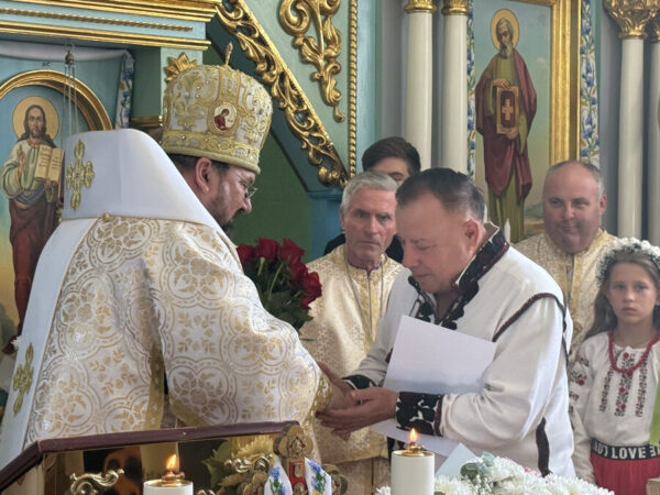 Владика Петро Голіней очолив святкову Літургію у Стрільчому з нагоди храмового празника Владика Петро Голіней очолив святкову Літургію у Стрільчому з нагоди храмового празника