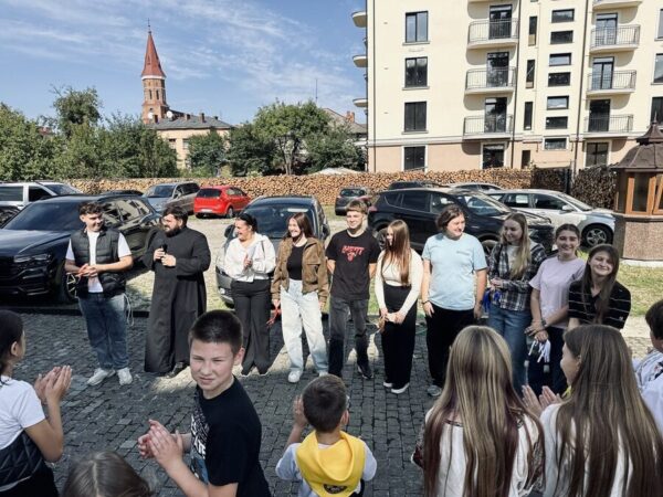 У Коломиї відбувся День катехита та проща катехитичних шкіл У Коломиї відбувся День катехита та проща катехитичних шкіл